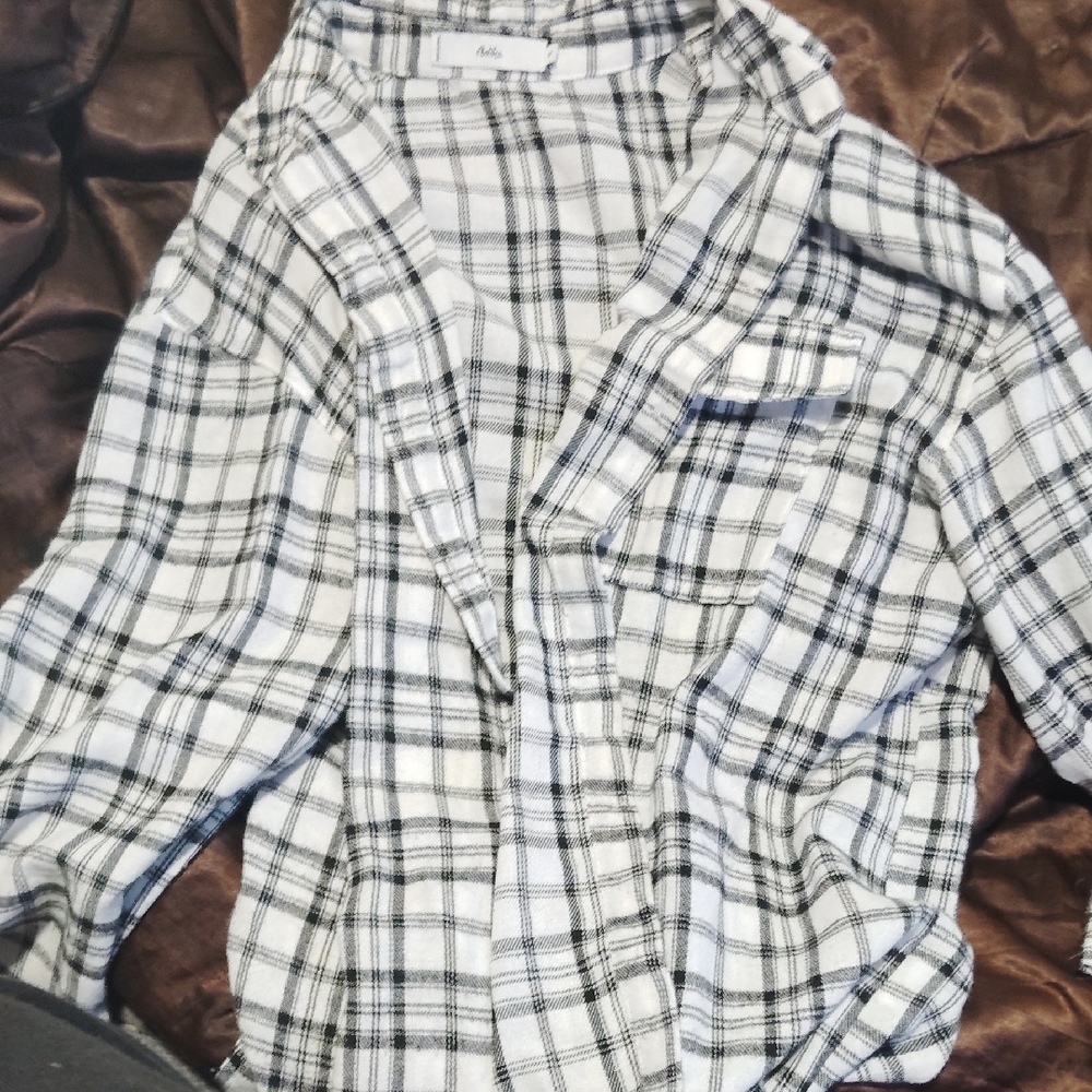 Adika Black And White Flannel